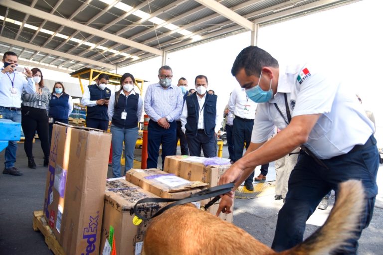 Comunicado. Aduanas de México se suma a plan para apoyar la economía popular 200522